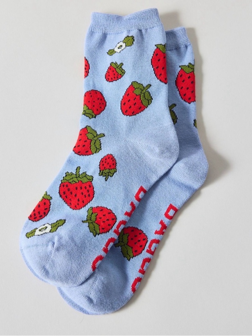 BAGGU Light Blue Strawberry Pattern Crew Socks